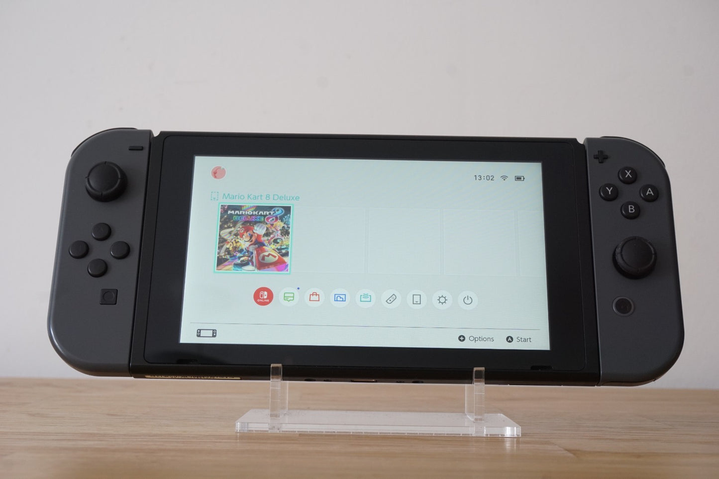Nintendo Switch Console 32GB Grey - Good Condition | Includes All Acceossies