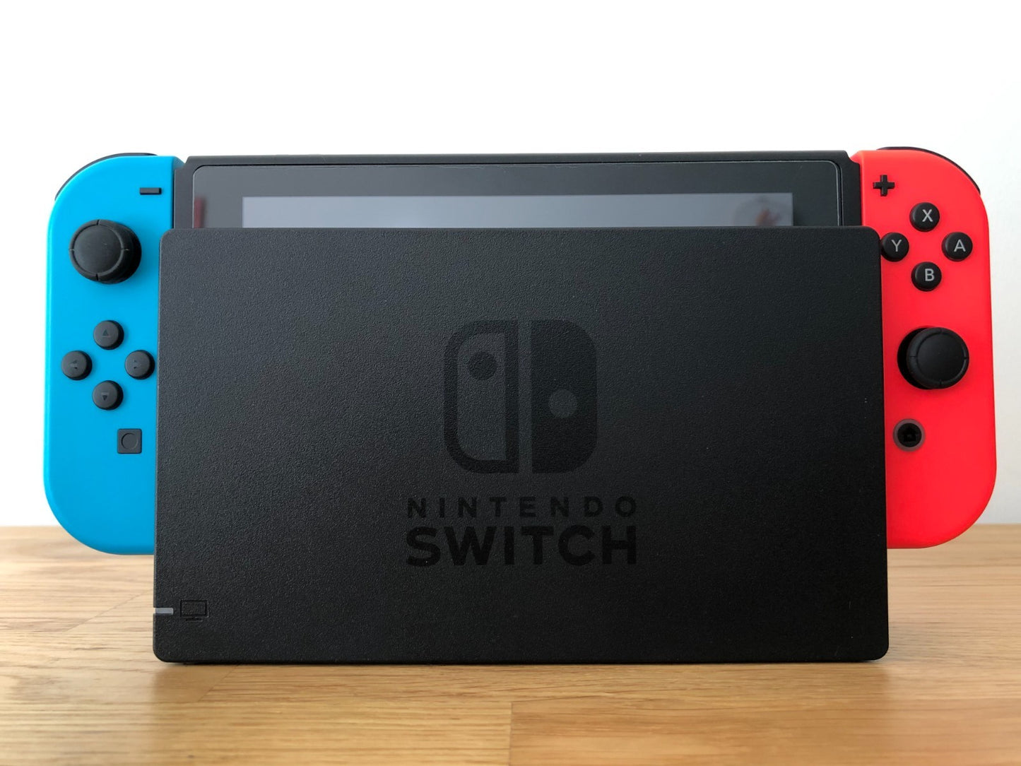 Nintendo Switch Console 32GB | Very Good Condition | Include all Accessories