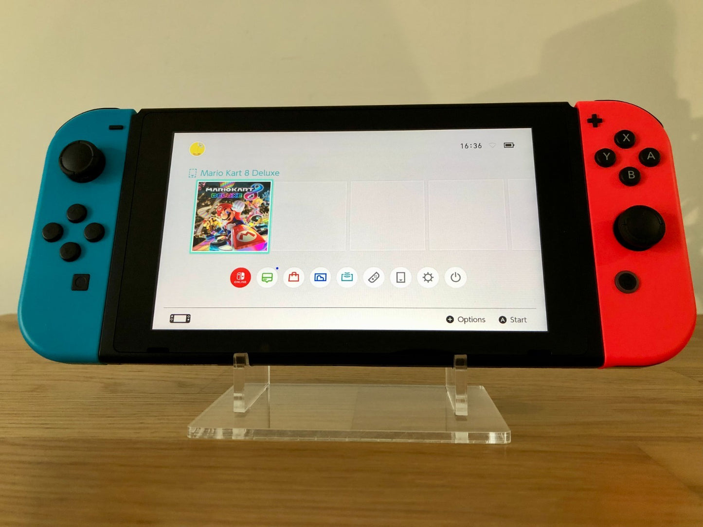 Nintendo Switch Console 32GB | Good Condition | Include all Accessories