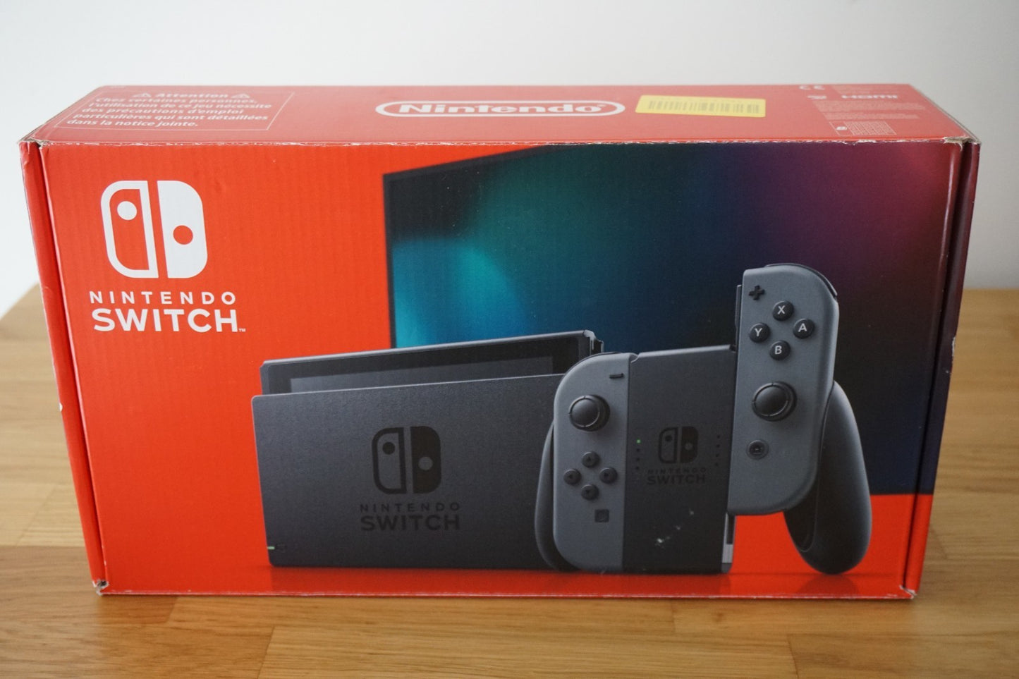 Nintendo Switch Console Bundle: Zelda Breath of the Wild | Very Good Condition