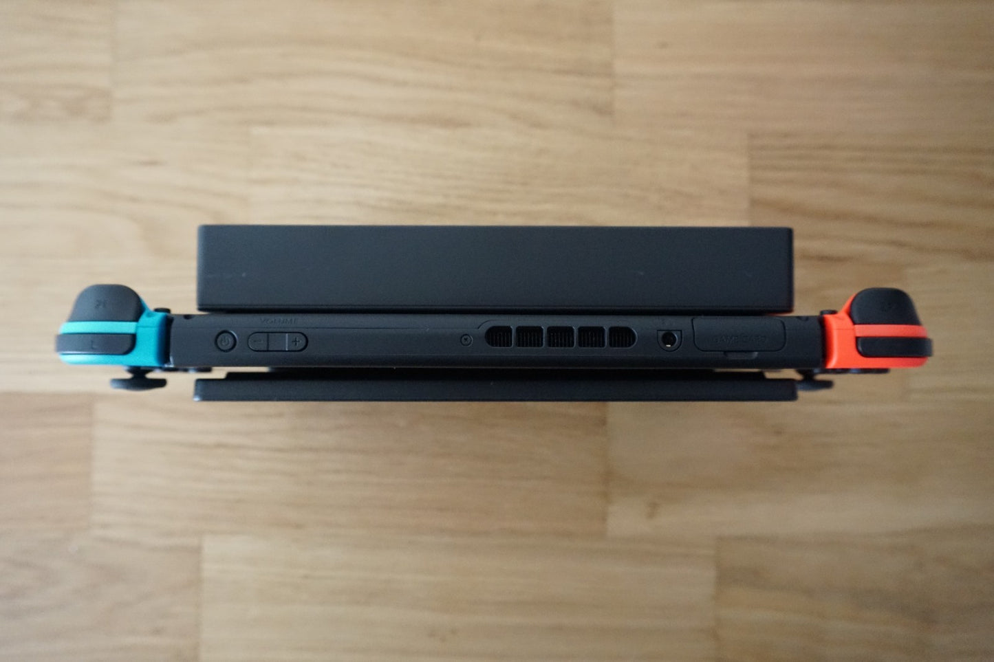 Nintendo Switch Console 32GB | Good Condition | Include all Accessories