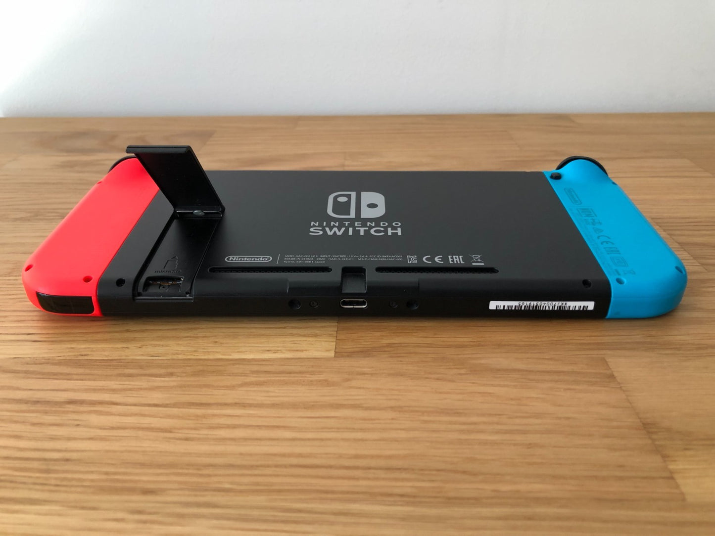 Nintendo Switch Console 32GB | Very Good Condition | Include all Accessories