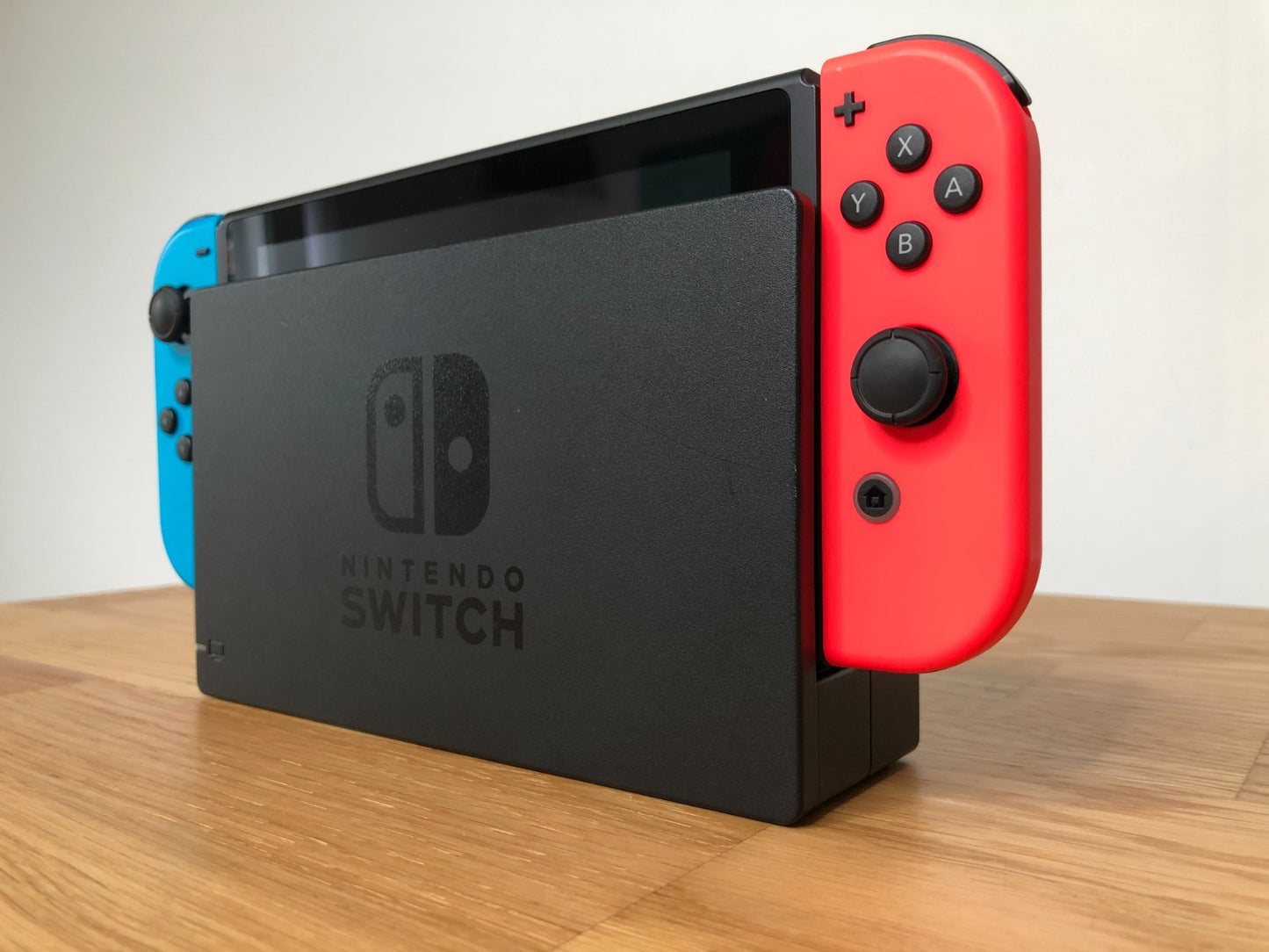 Nintendo Switch Console 32GB | Good Condition | Include all Accessories