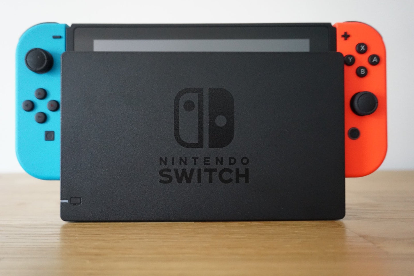 Nintendo Switch Console 32GB | Good Condition | Include all Accessories
