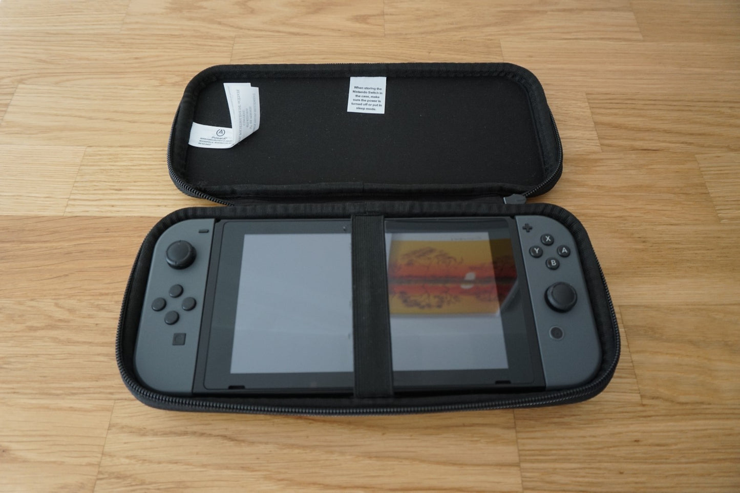 Nintendo Switch Console 32GB Grey - Good Condition | Includes All Acceossies