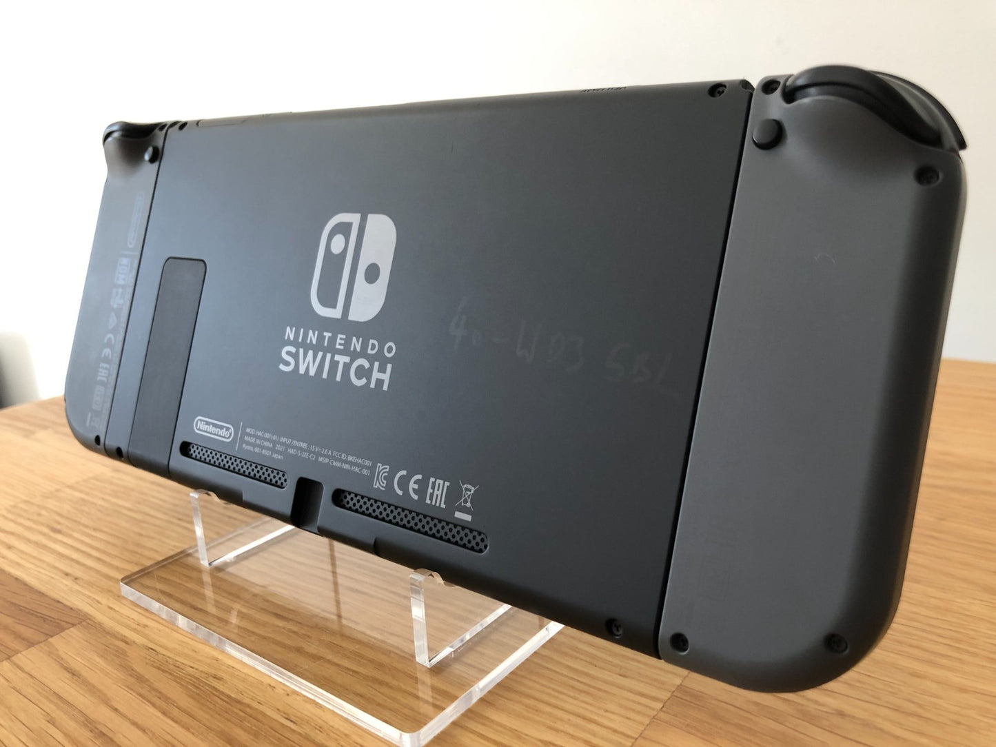 Nintendo Switch Console 32GB | Grey | Acceptable Condition | All Acceossies