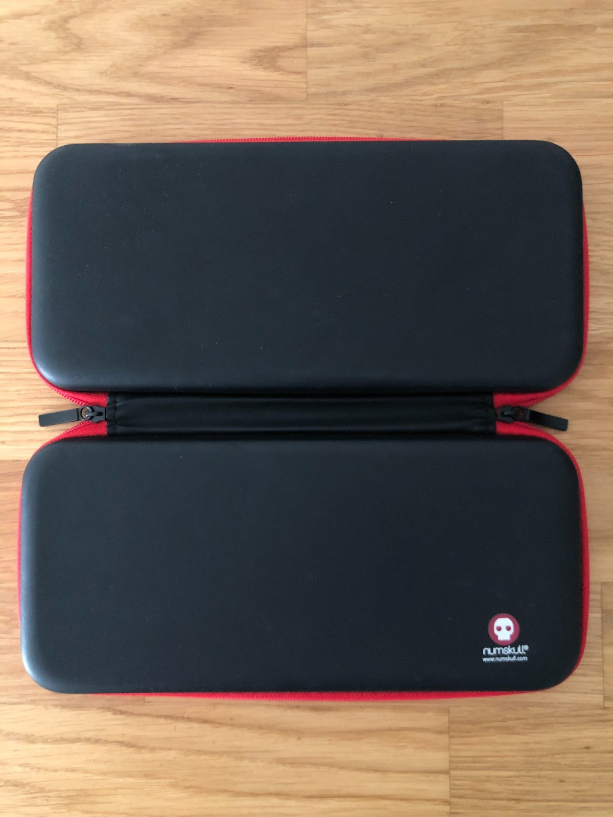 Nintendo Switch Console 32GB | Good Condition | Include all Accessories