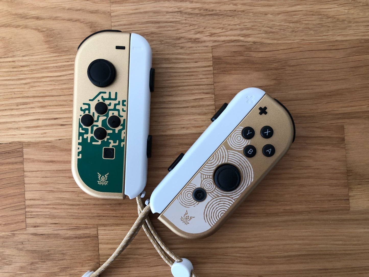 Nintendo Switch OLED Zelda Tears of the Kingdom Edition | Very Good Condition
