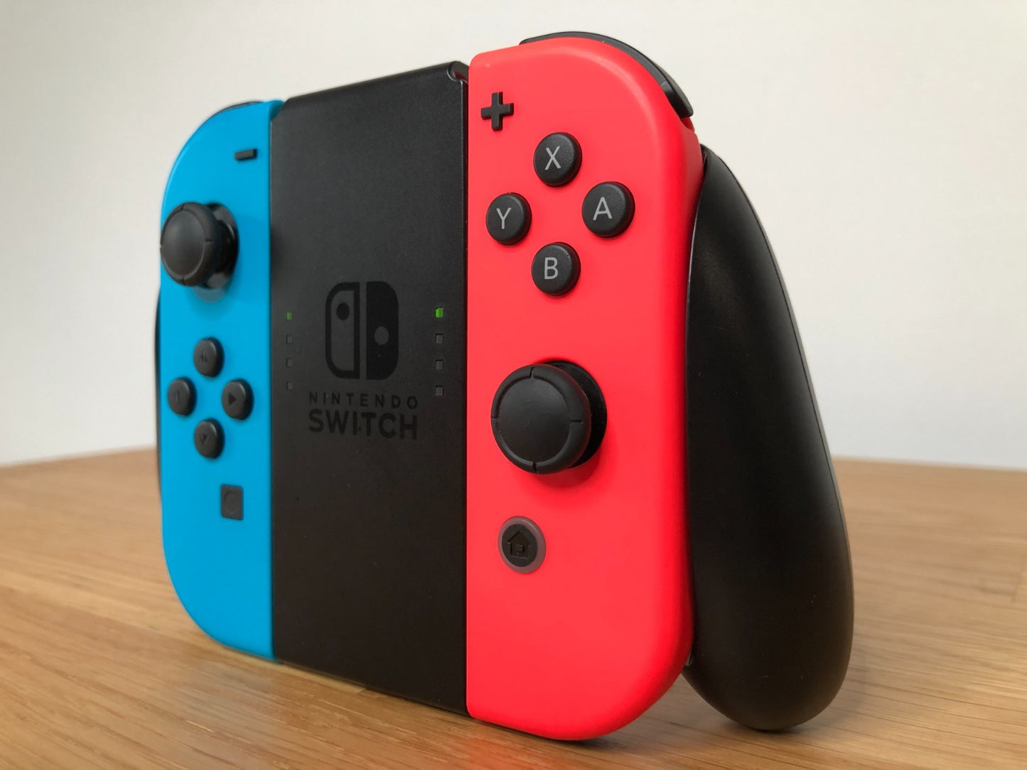 Nintendo Switch Console 32GB | Good Condition | Include all Accessories