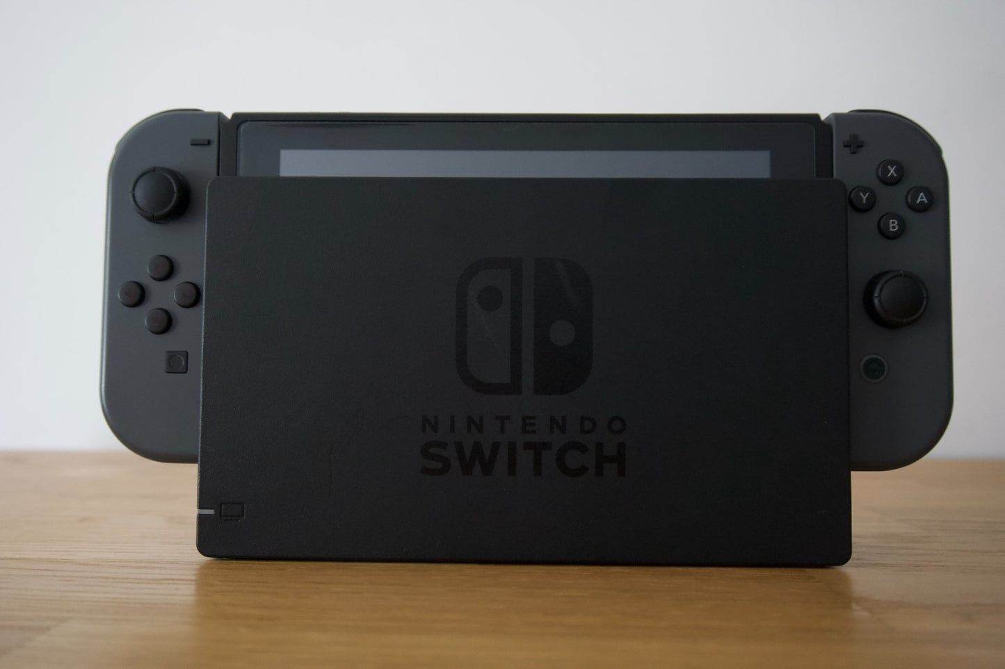 Nintendo Switch Console 32GB Grey - Great Condition | Includes All Acceossies