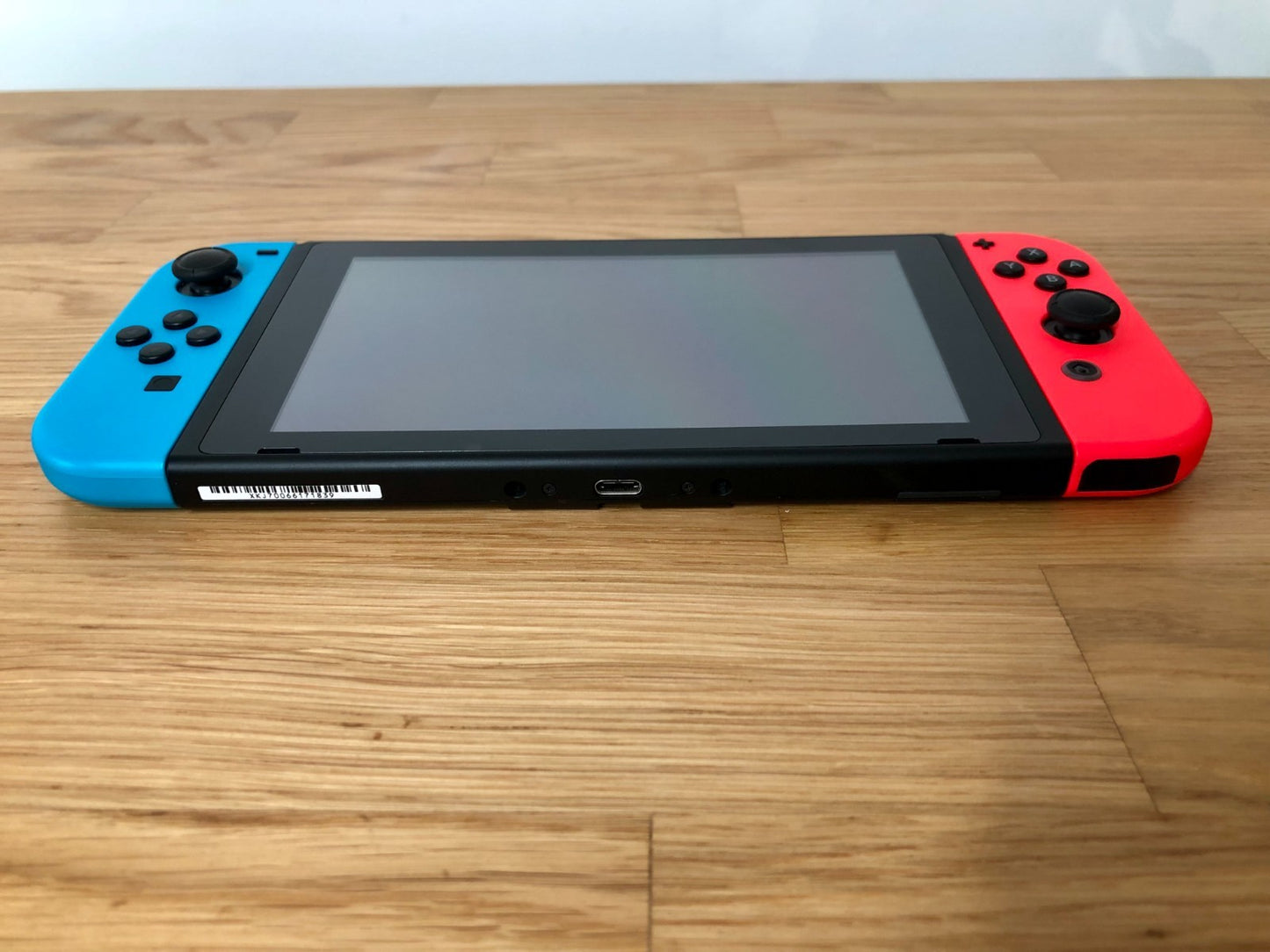 Nintendo Switch Console 32GB | Good Condition | Include all Accessories