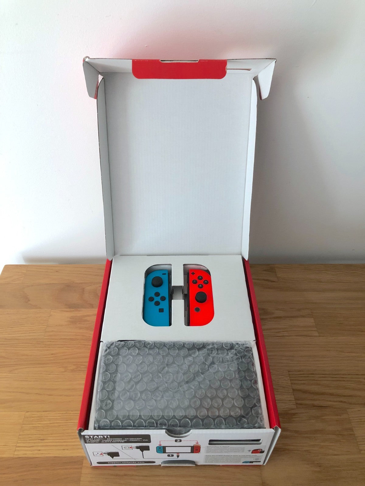 Nintendo Switch Console 32GB | Very Good Condition | Boxed | Include Accessories