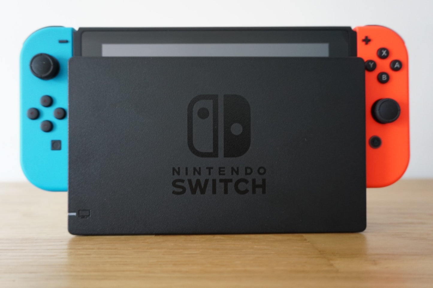 Nintendo Switch Console 32GB | Good Condition | Include all Accessories