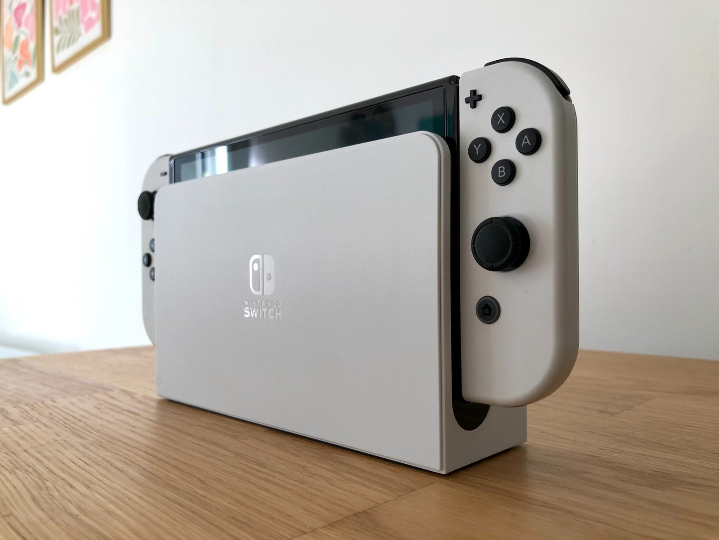 Nintendo Switch OLED Console 64GB White | Good Condition | All Accessories