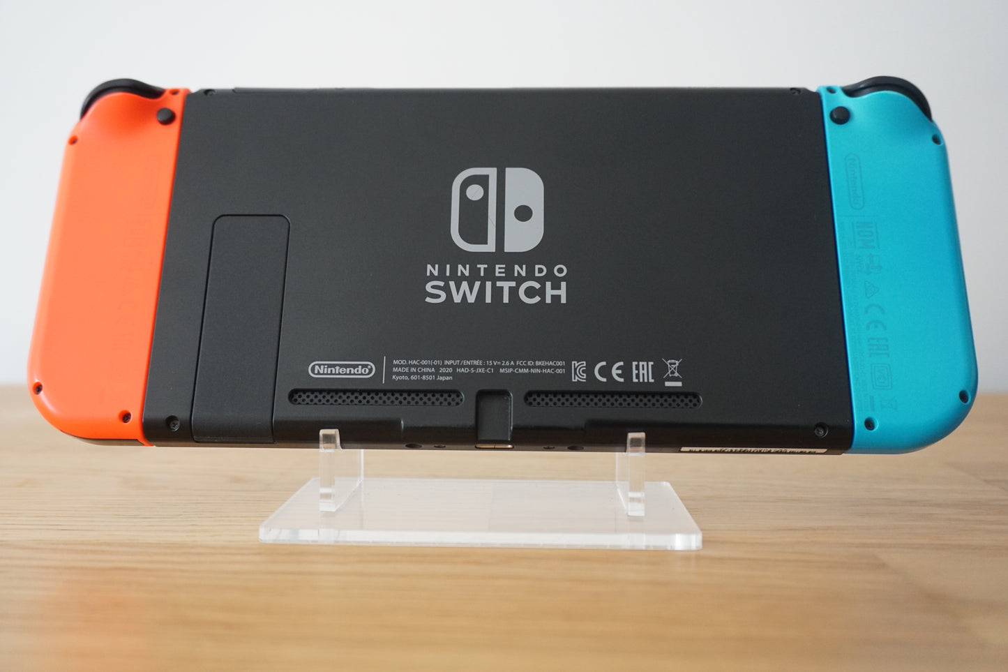 Nintendo Switch 32GB Bundle | Neon Blue & Red