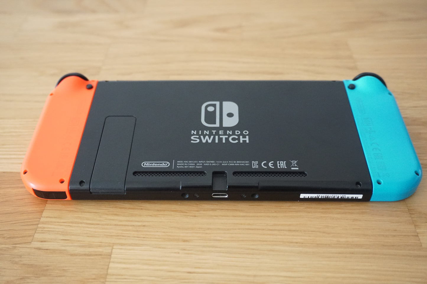 Nintendo Switch 32GB Bundle | Neon Blue & Red