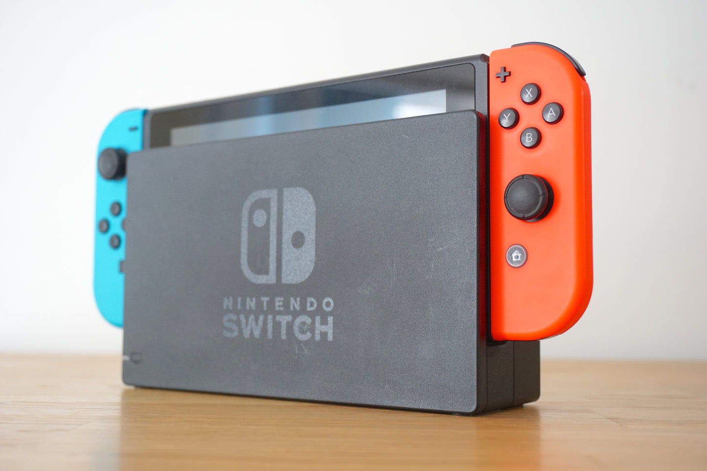 Nintendo Switch 32GB | Bundle