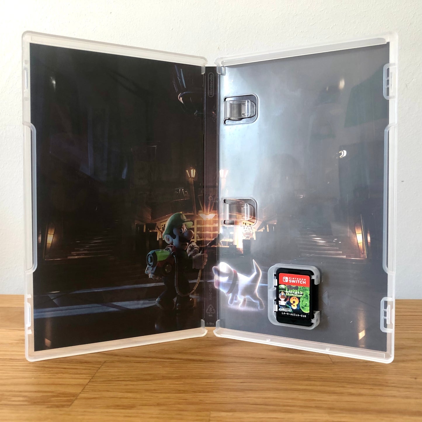 Luigi's Mansion 3 | Nintendo Switch | Free Post | Fast Despatch