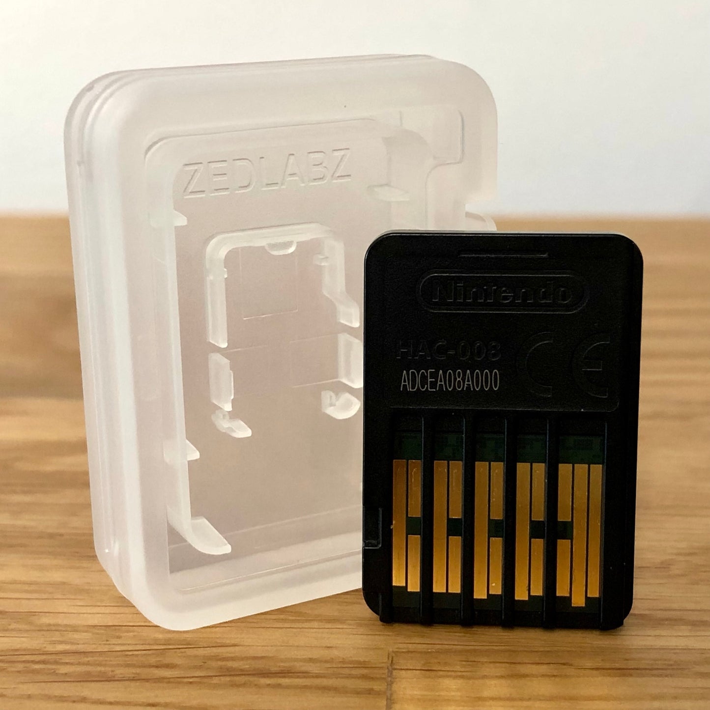 Cartridge back of Fifa 18 for Nintendo Switch, showing data pins.