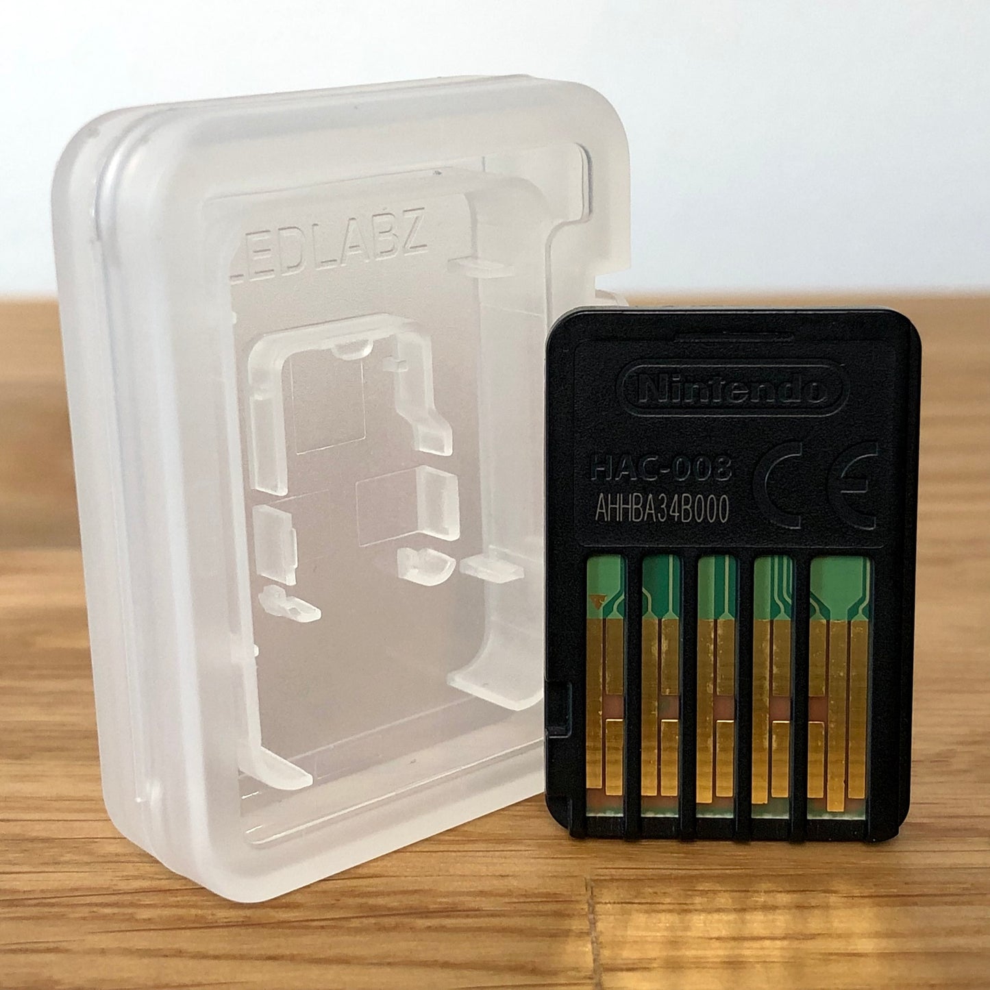 Cartridge back of Urban Trial Playground for Nintendo Switch, showing data pins.
