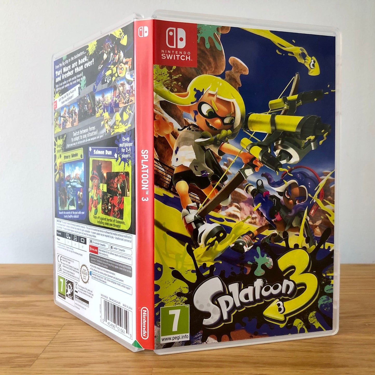 Angled front view of Splatoon 3 for Nintendo Switch, highlighting full cover artwork and case.