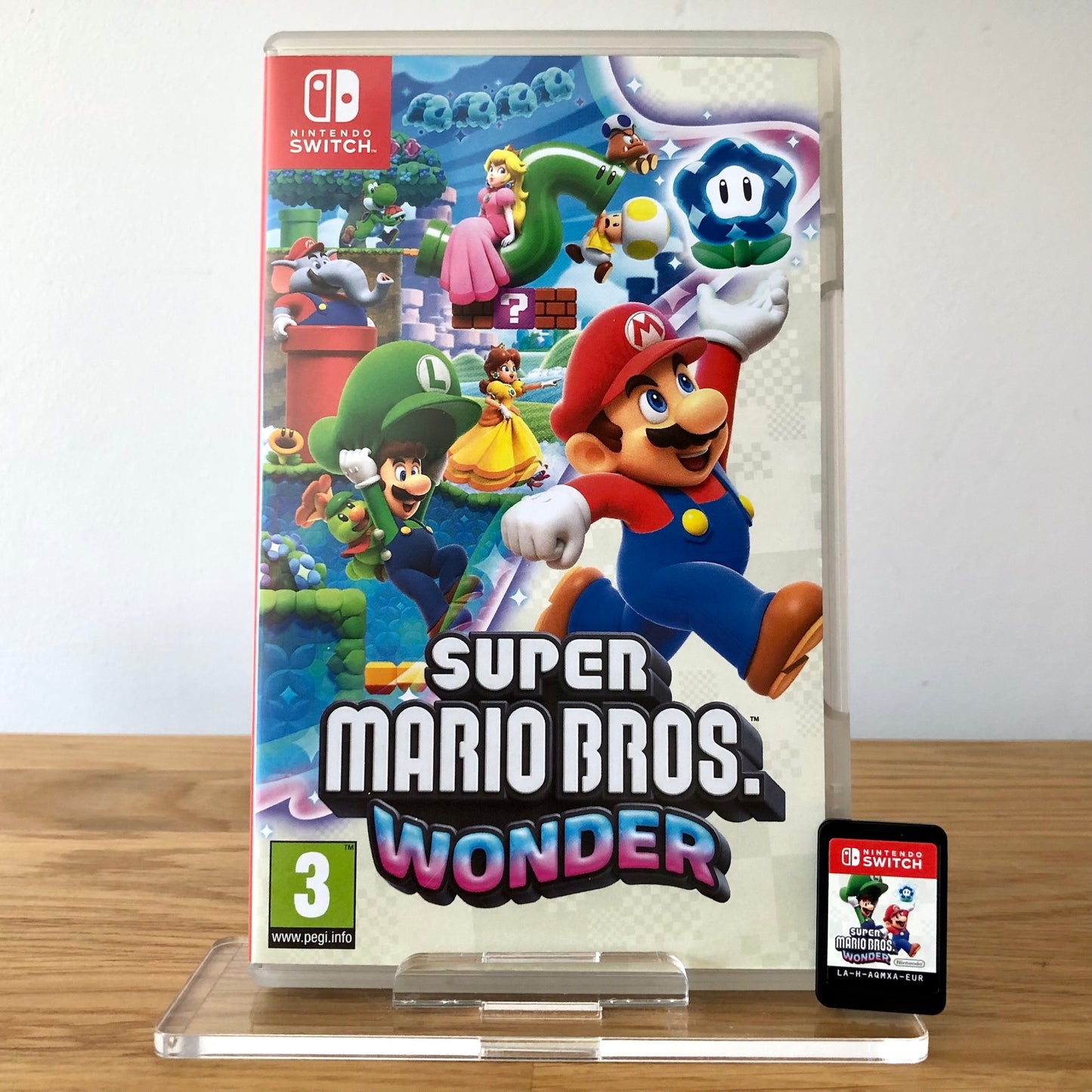 Front cover of Super Mario Bros. Wonder for Nintendo Switch, featuring game artwork, title, and front of cartridge.