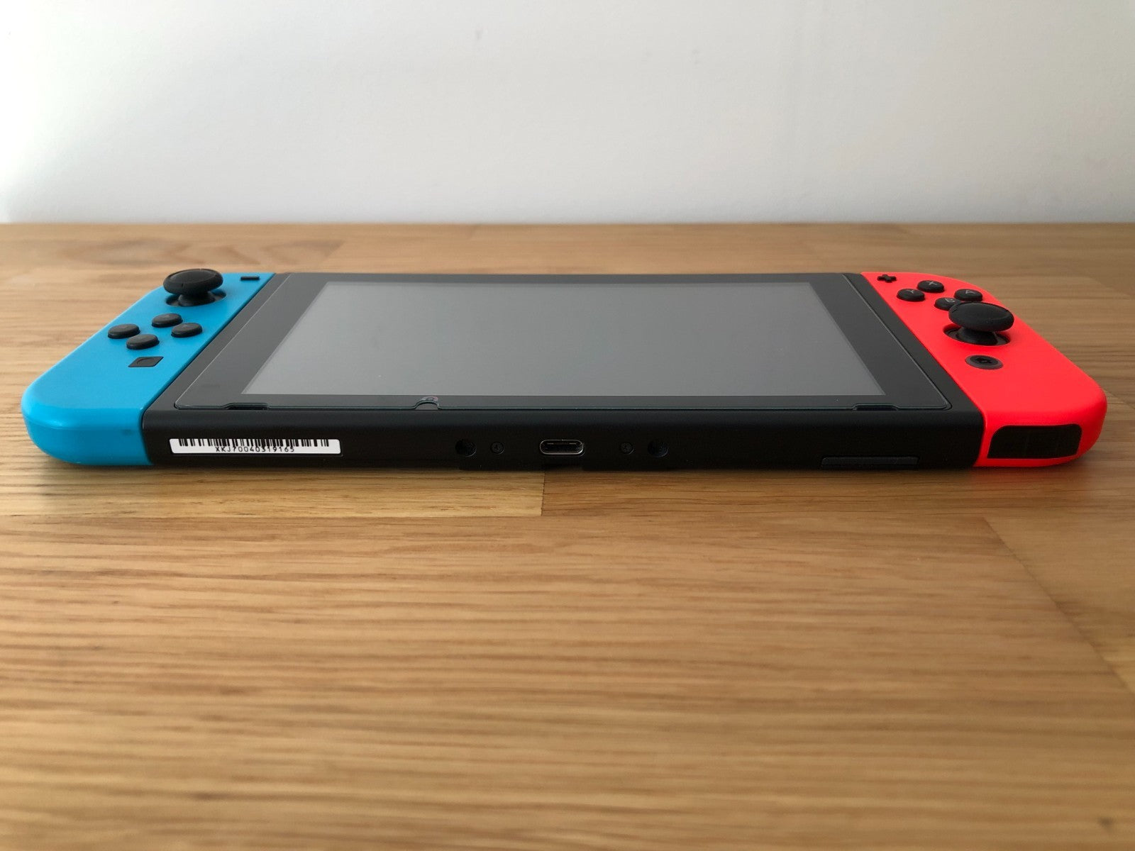 Nintendo Switch Console 32GB | Very Good Condition | Include all  Accessories