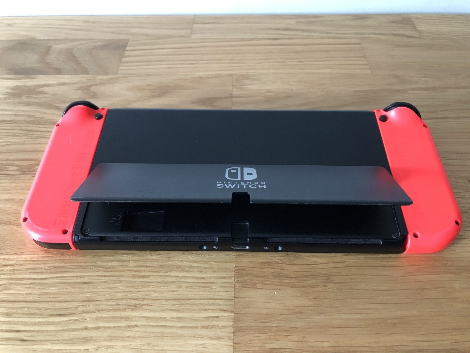 Nintendo Switch OLED Console 64GB 🪼Okay Condition with Travel Case 🚚 Same Day