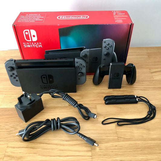 Nintendo Switch Console 32GB | Grey | Good Condition | Includes All Acceossies