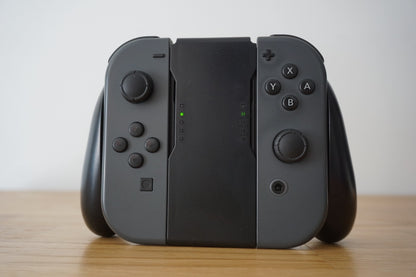 Nintendo Switch Console 32GB Grey - Good Condition | Includes All Acceossies