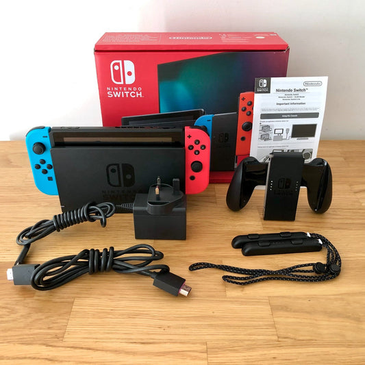 Nintendo Switch Console 32GB | Very Good Condition | Boxed | Include Accessories