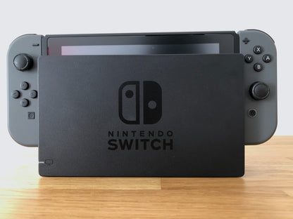 Nintendo Switch Console 32GB | Grey | Good Condition | Includes All Acceossies