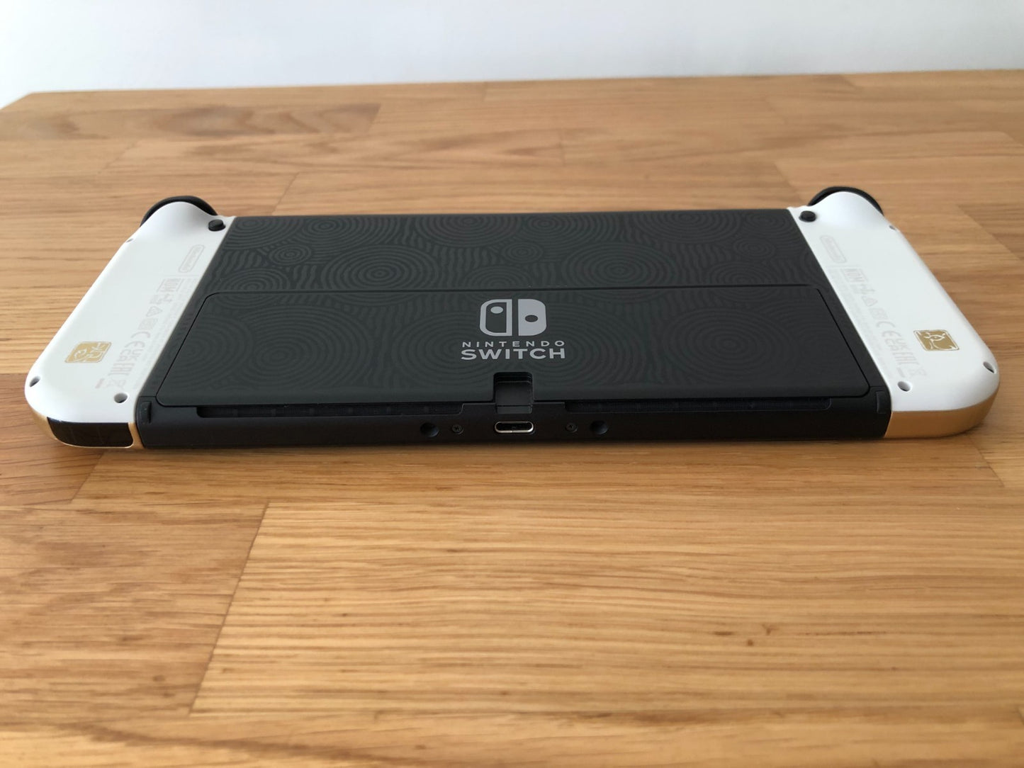 Nintendo Switch OLED Zelda Tears of the Kingdom Edition | Very Good Condition