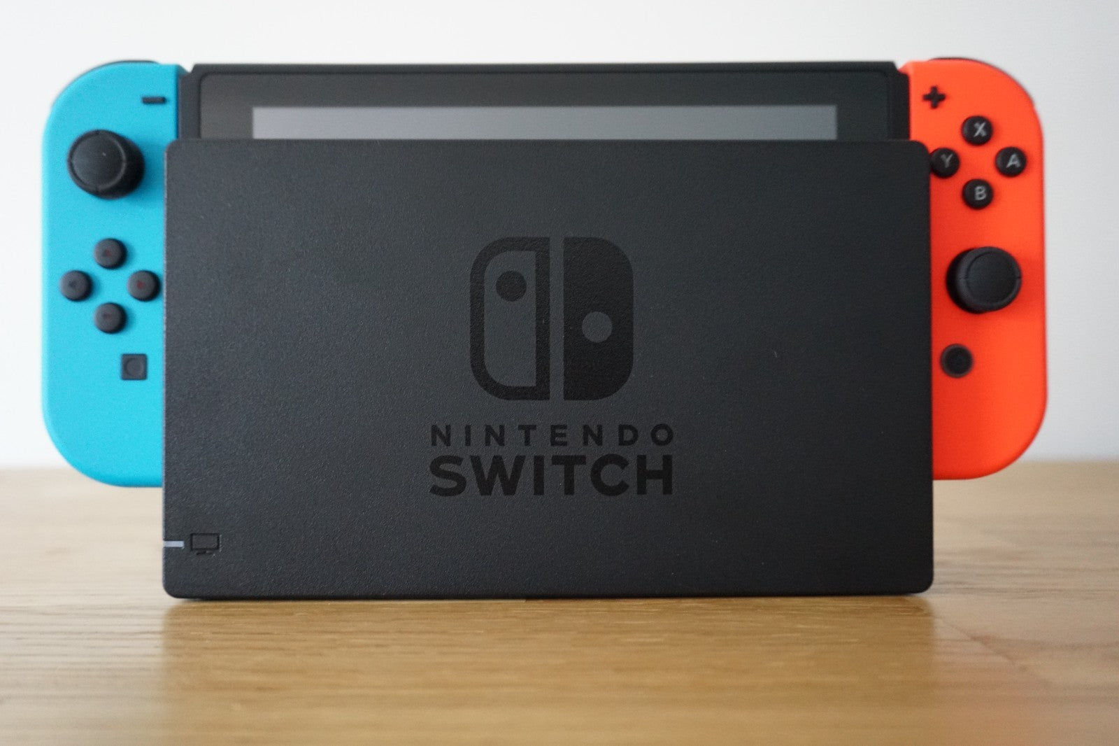 Nintendo Switch Console 32GB | Good Condition | Include all  Accessories