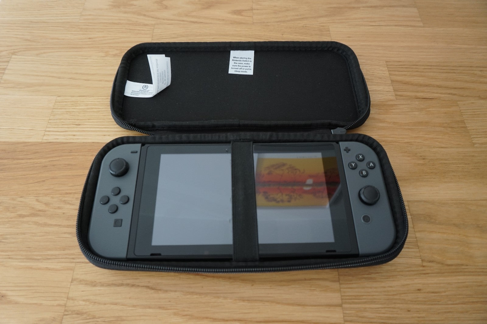 Nintendo Switch Console 32GB Grey - Good Condition | Includes All Acceossies