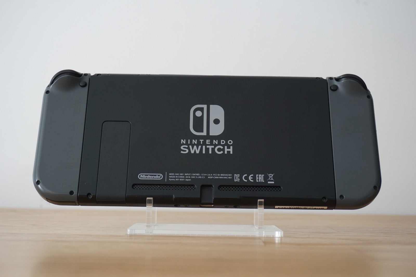 Nintendo Switch Console 32GB Grey - Good Condition | Includes All Acceossies
