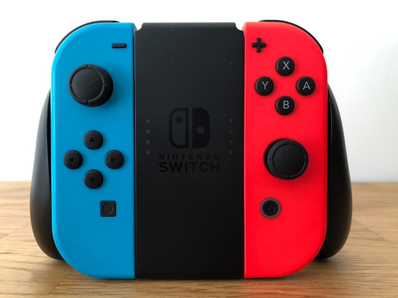 Nintendo Switch Console 32GB | Very Good Condition | Include all  Accessories