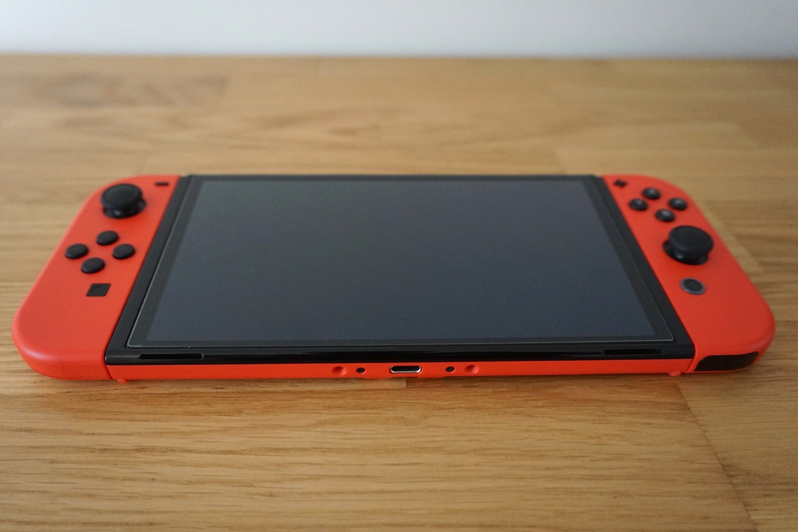 Nintendo Switch OLED 64GB 🪼Mario Red Edition Bundle + 4 Mario Games 🚚 Same Day