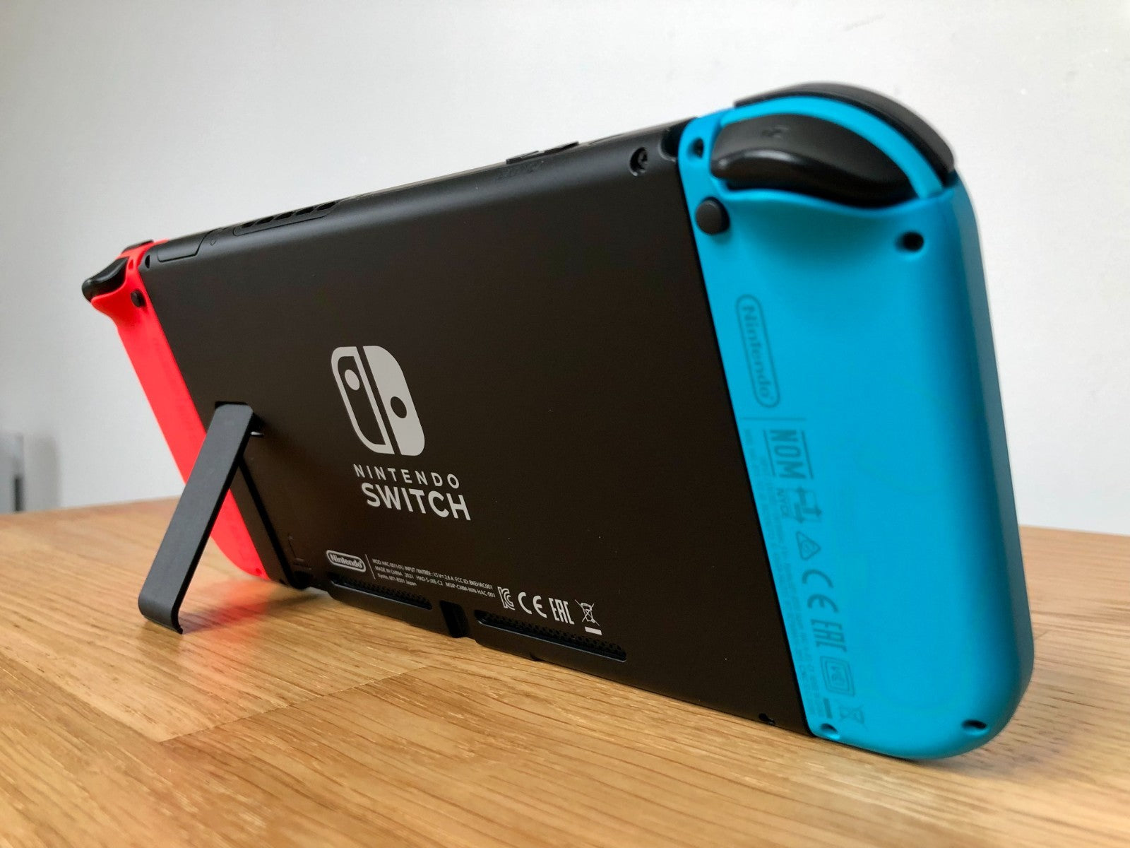 Nintendo Switch Console 32GB | Good Condition | Include all  Accessories