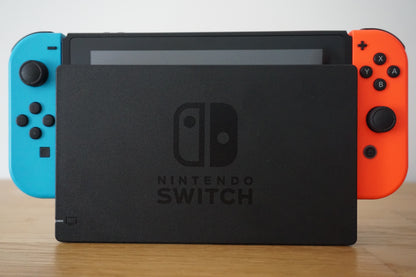 Nintendo Switch 32GB Bundle | Neon Blue & Red