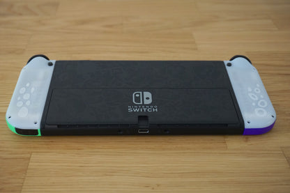 Nintendo Switch OLED 64GB: Splatoon 3 Edition Bundle