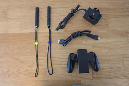 Nintendo Switch OLED 64GB: Splatoon 3 Edition Bundle