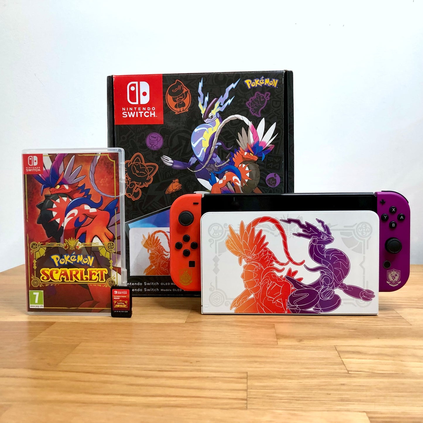 Nintendo Switch OLED | Pokémon Scarlet and Violet Limited Edition