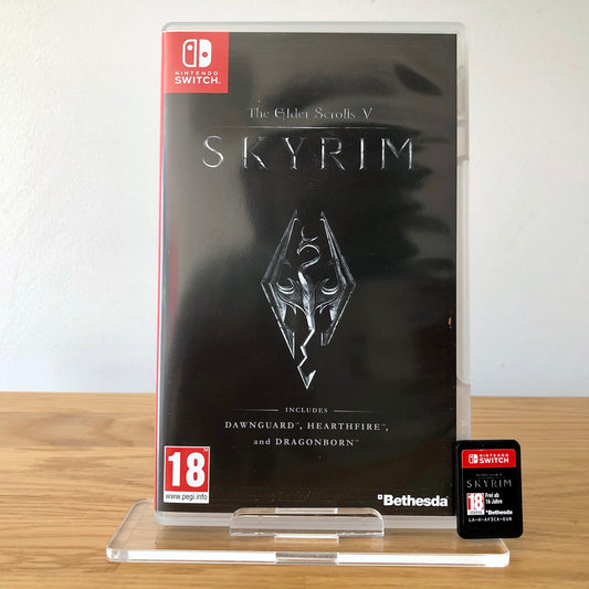 Front cover of The Elder Scrolls V: Skyrim for Nintendo Switch, featuring game artwork, title, and front of cartridge.